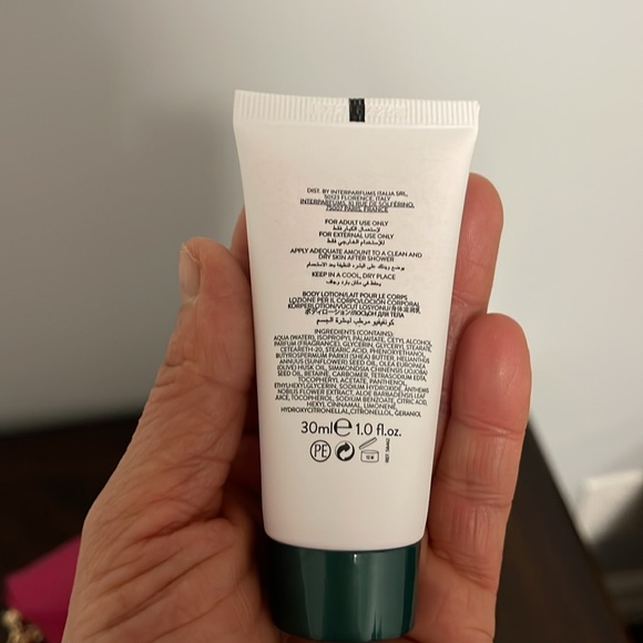 Salvatore Ferragamo Pink Cosmetic Bag with Gold Chain - Picture 4 of 7